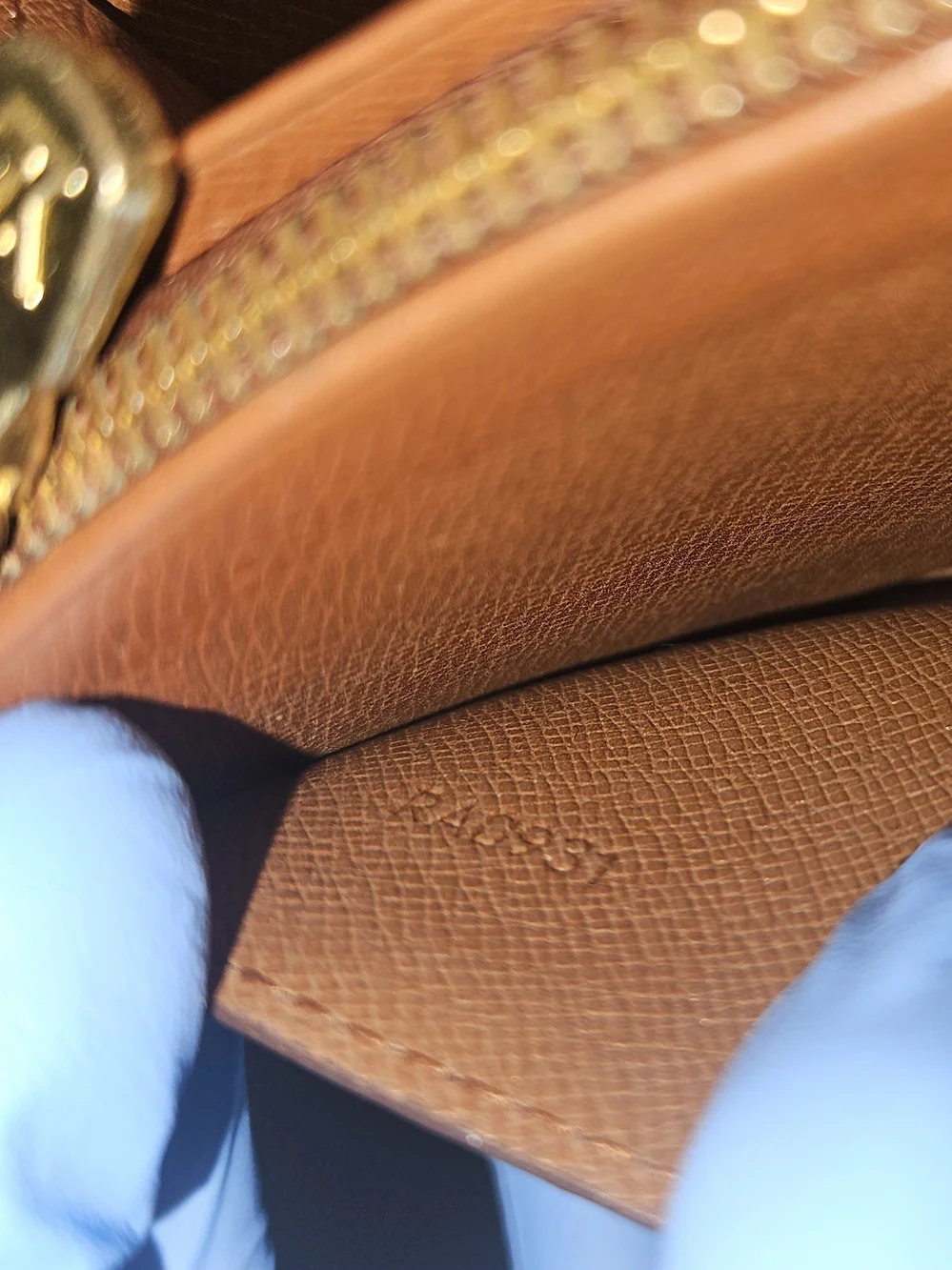 Authentic Louis Vuitton Vintage Tressor Wallet Monogram Canvas